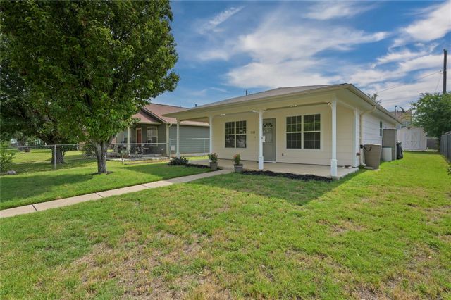 1727 Leander ST, Georgetown, TX 78626