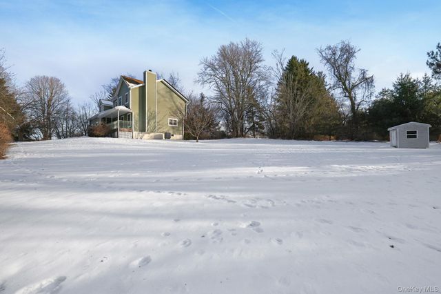 25 Sugarloaf Mountain Road, Chester, NY 10918