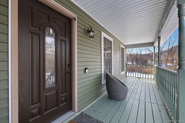 25 Sugarloaf Mountain Road, Chester, NY 10918