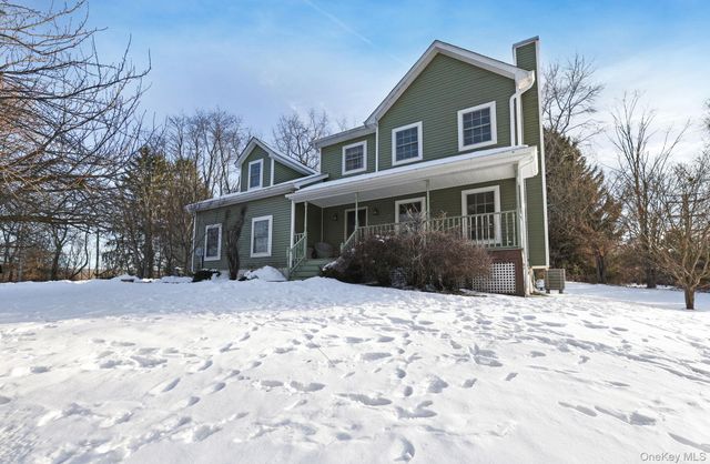 25 Sugarloaf Mountain Road, Chester, NY 10918