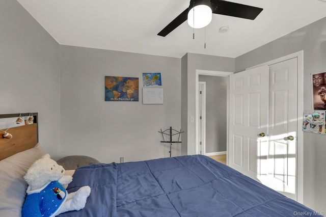 25 Sugarloaf Mountain Road, Chester, NY 10918