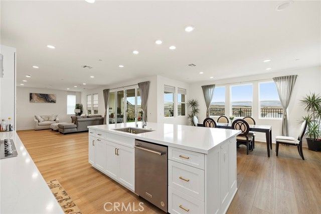 1577 Calle Mayfair, Chula Vista, CA 91913