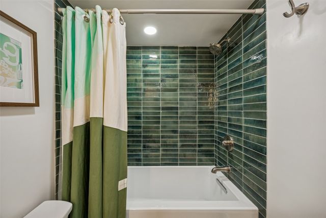 6060 Birchbrook Drive 159, Dallas, TX 75206