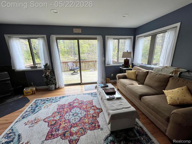 5036 Woodland Lane, East China Township, MI 48054