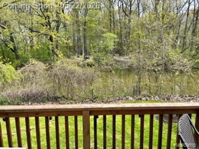 5036 Woodland Lane, East China Township, MI 48054