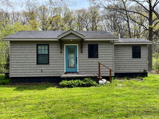 5036 Woodland Lane, East China Township, MI 48054