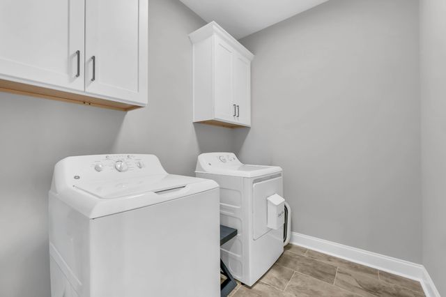 814 Willowicke Dr, Clarksville, TN 37043
