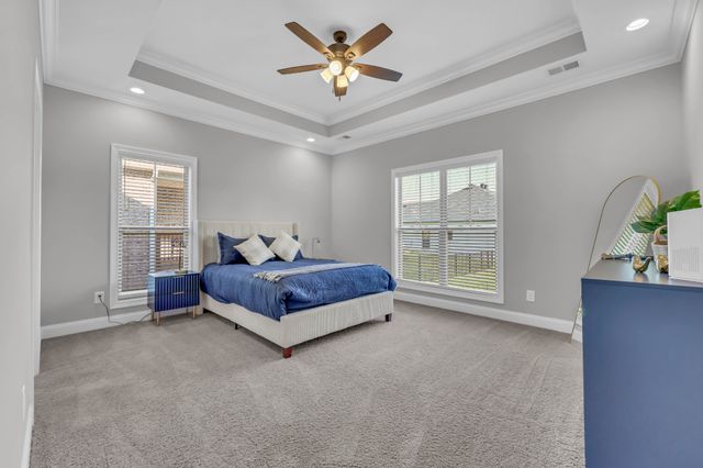 814 Willowicke Dr, Clarksville, TN 37043