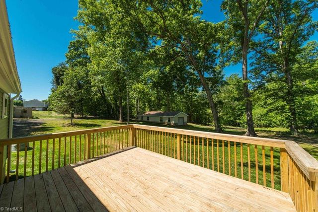 7280 Dennis Road, Walnut Cove, NC 27052