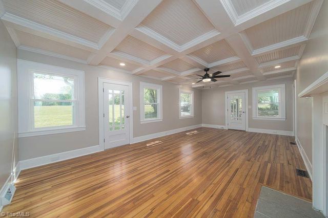 7280 Dennis Road, Walnut Cove, NC 27052