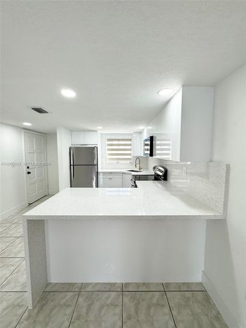 5580 W 26th Court 209, Hialeah, FL 33016