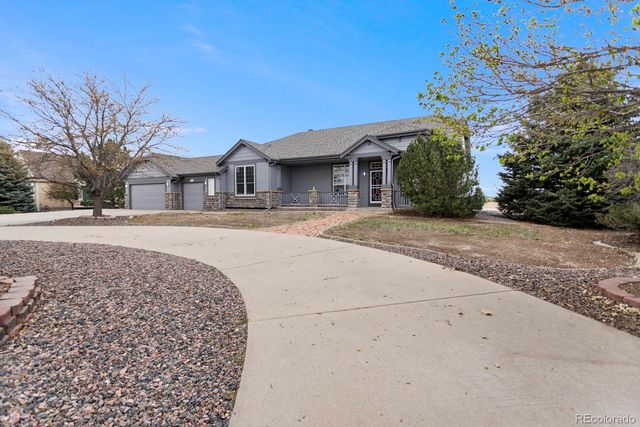 49240 Antelope Drive W, Bennett, CO 80102