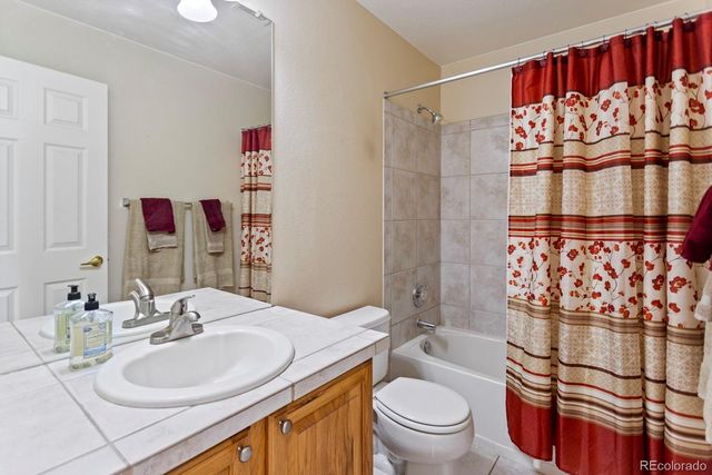 49240 Antelope Drive W, Bennett, CO 80102