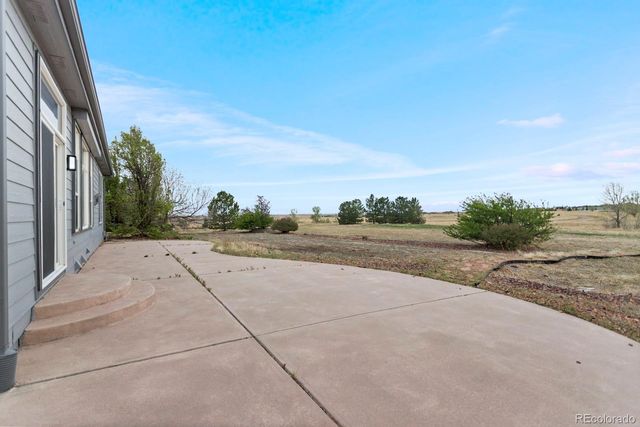49240 Antelope Drive W, Bennett, CO 80102