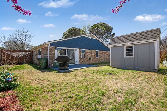 5911 Dangerfield Court, Arlington, TX 76017