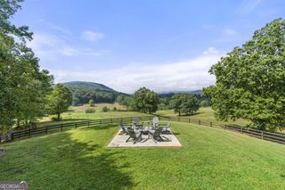 2653 Ben T Huiet Hwy, Clarkesville, GA 30523