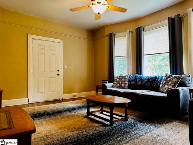 13 Lawrence Street, Lyman, SC 29365