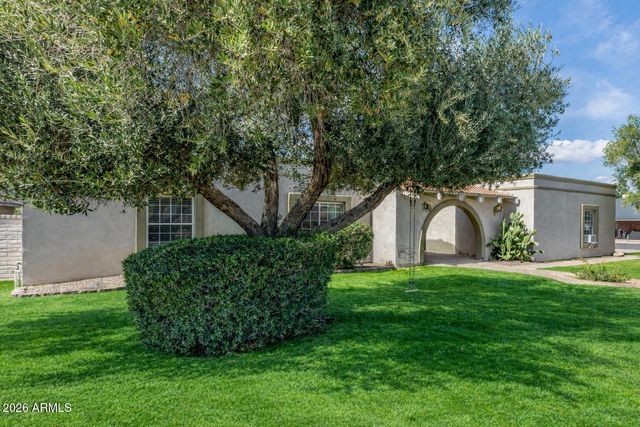 906 E JASMINE Street, Mesa, AZ 85203