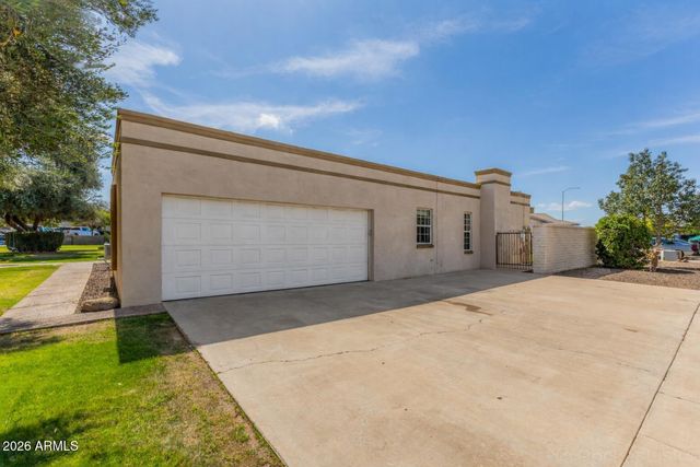 906 E JASMINE Street, Mesa, AZ 85203