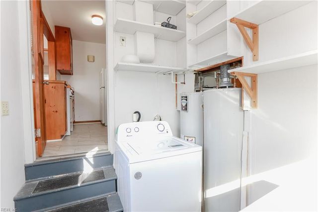 2 Polaris St # A, Hampton, VA 23669