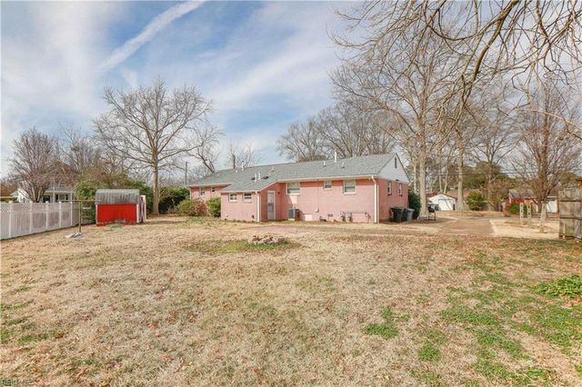 2 Polaris St # A, Hampton, VA 23669