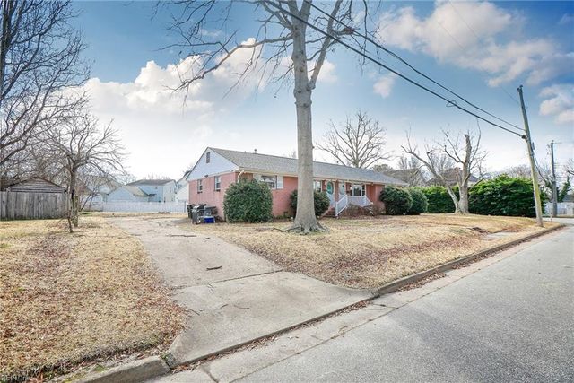 2 Polaris St # A, Hampton, VA 23669