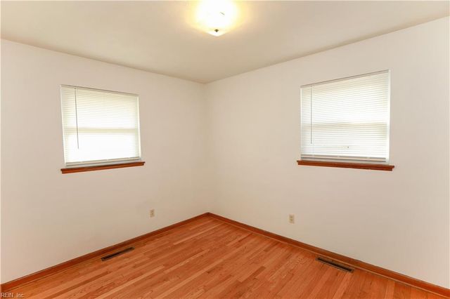 2 Polaris St # A, Hampton, VA 23669