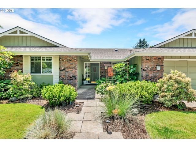 1320 INGLEWOOD Ave, Eugene, OR 97401