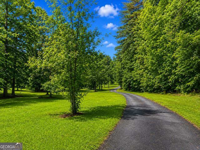 415 S Walkers Mill Road, Griffin, GA 30224