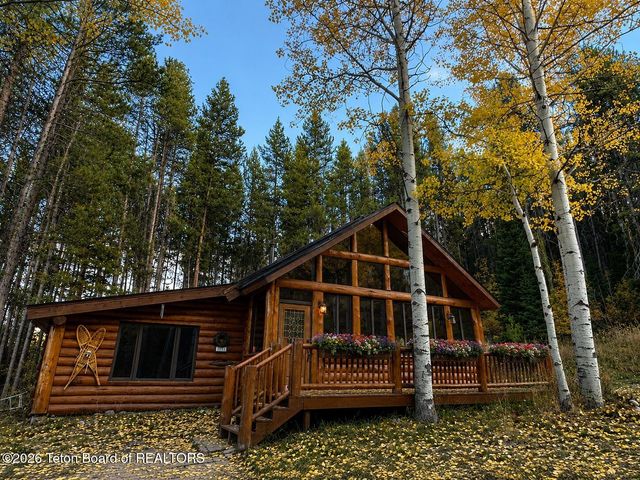 3950 W RED TOP Lane, Wilson, WY 83014