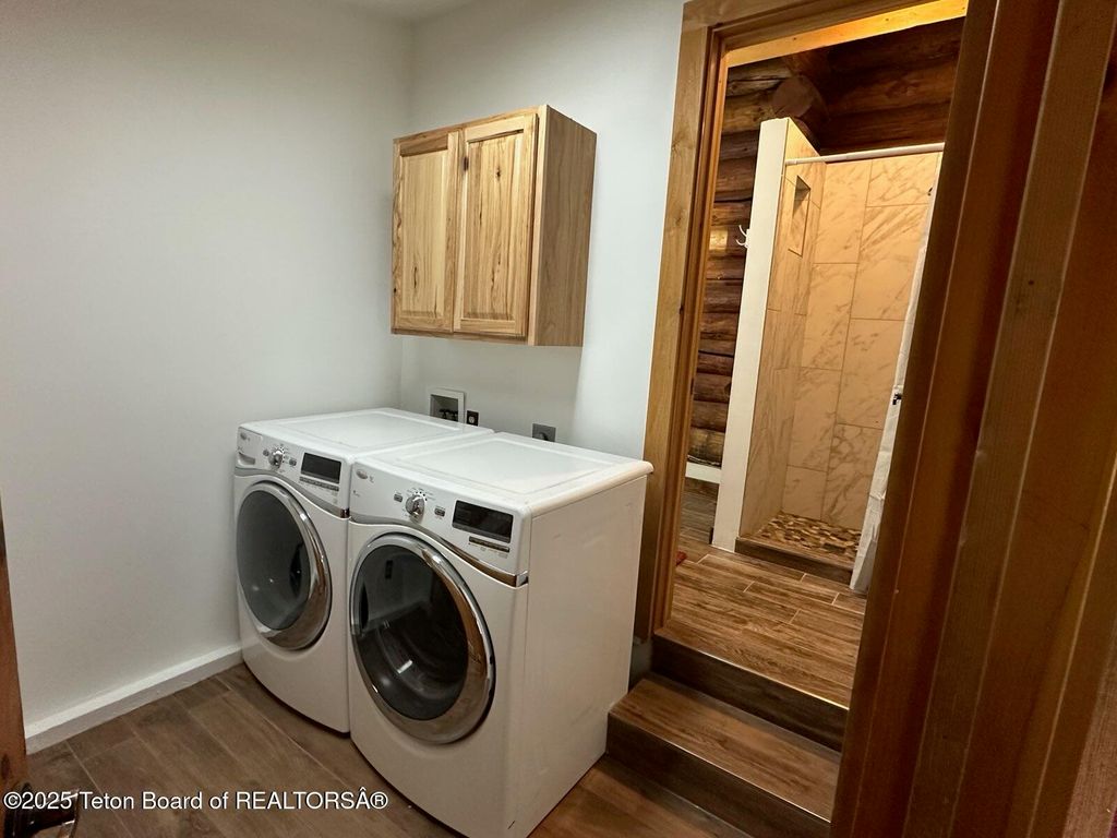 3950 W RED TOP Lane, Wilson, WY 83014 photo 16