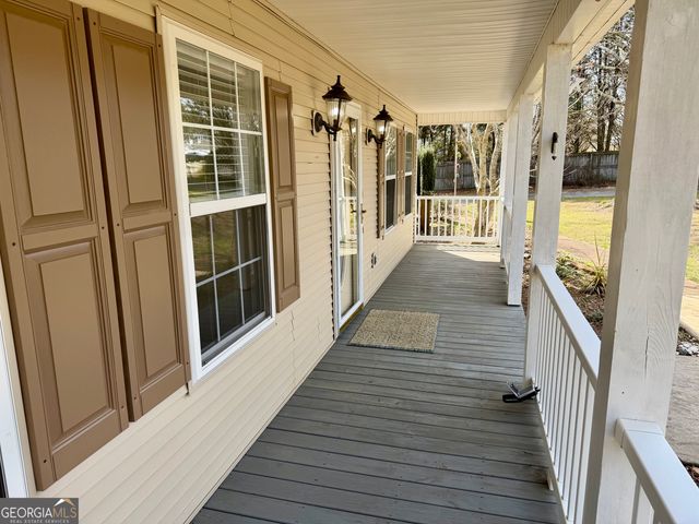 148 Swan Sanders Road, Hartwell, GA 30643