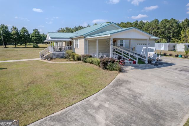 4499 Grady Mertz Road, Tennille, GA 31089