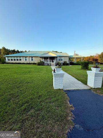 4499 Grady Mertz Road, Tennille, GA 31089