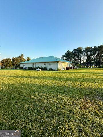 4499 Grady Mertz Road, Tennille, GA 31089