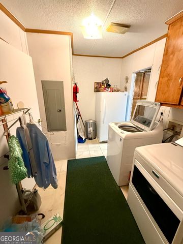 4499 Grady Mertz Road, Tennille, GA 31089