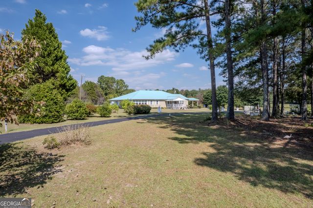 4499 Grady Mertz Road, Tennille, GA 31089
