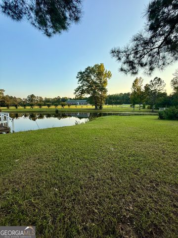 4499 Grady Mertz Road, Tennille, GA 31089