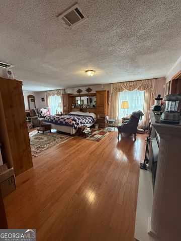 4499 Grady Mertz Road, Tennille, GA 31089