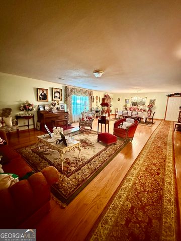 4499 Grady Mertz Road, Tennille, GA 31089