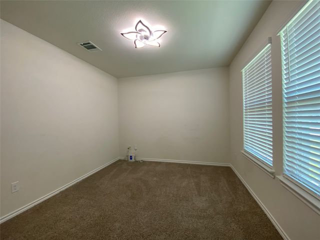 159 Mapleoak Drive, Caddo Mills, TX 75135