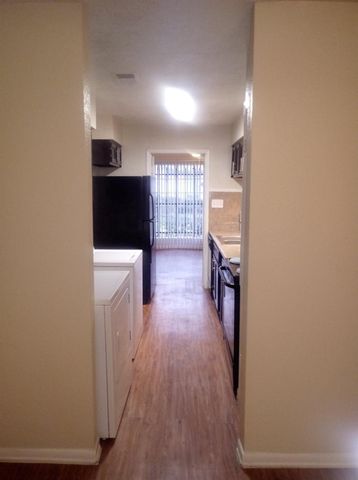 12728 Bexley Drive 2728, Houston, TX 77099