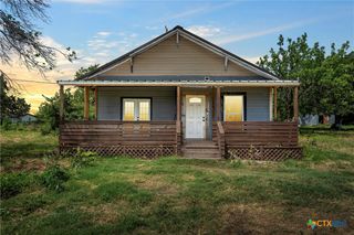 709 S Pleasant Hill Road, Axtell, TX 76624