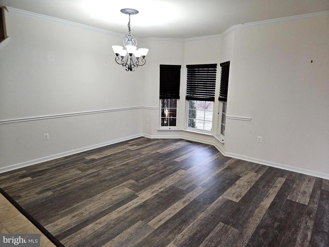 18 POWDER RIVER CT, Harpers Ferry, WV 25425