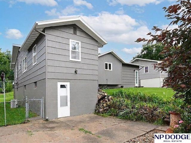 11114 Westover Road, Omaha, NE 68114