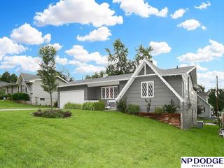 11114 Westover Road, Omaha, NE 68114