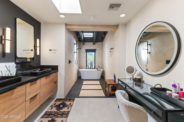 1018 N BOULDER Drive, Carefree, AZ 85377