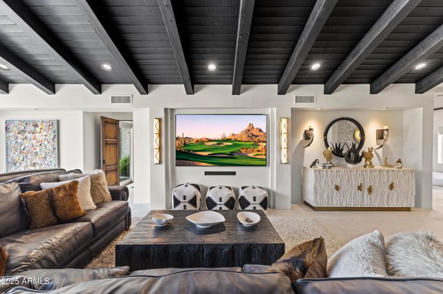 1018 N BOULDER Drive, Carefree, AZ 85377