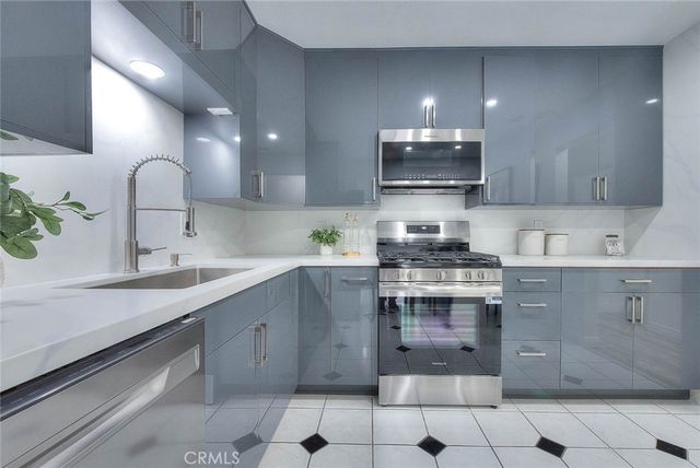 408 N Diana, Fullerton, CA 92833