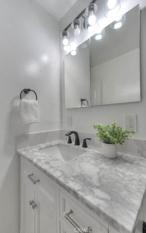 408 N Diana, Fullerton, CA 92833